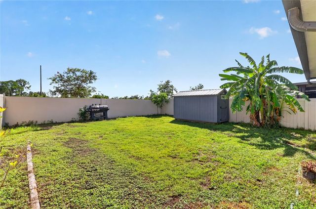 5111 WHITE CHICORY DRIVE, Apollo Beach, FL 33572
