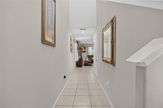 5111 WHITE CHICORY DRIVE, Apollo Beach, FL 33572