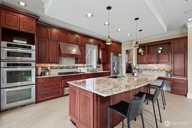 24728 142nd Avenue, Kent, WA 98042