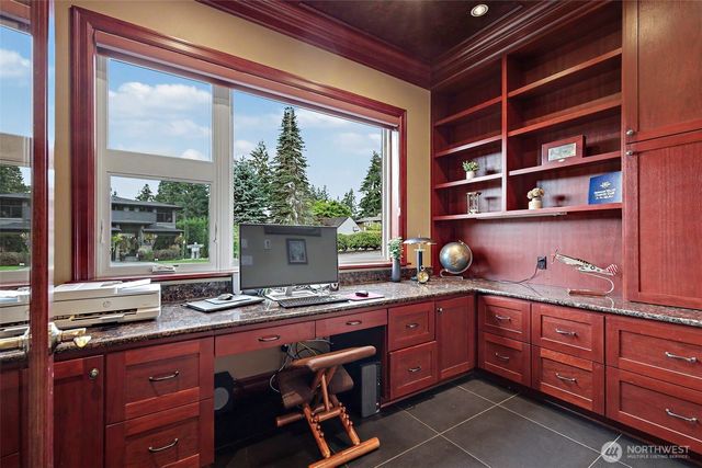 24728 142nd Avenue, Kent, WA 98042