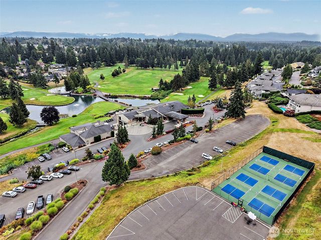 24728 142nd Avenue, Kent, WA 98042