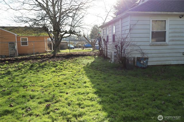 8510 33rd Avenue S, Lakewood, WA 98499