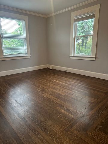 441 High St 2, Lowell, MA 01852