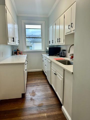 441 High St 2, Lowell, MA 01852