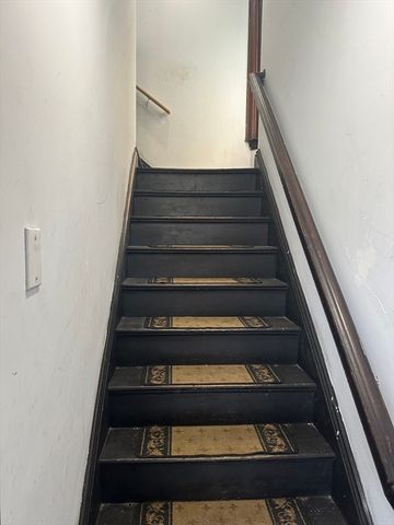 441 High St 2, Lowell, MA 01852