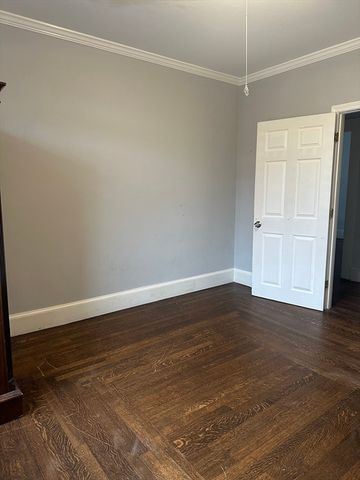 441 High St 2, Lowell, MA 01852