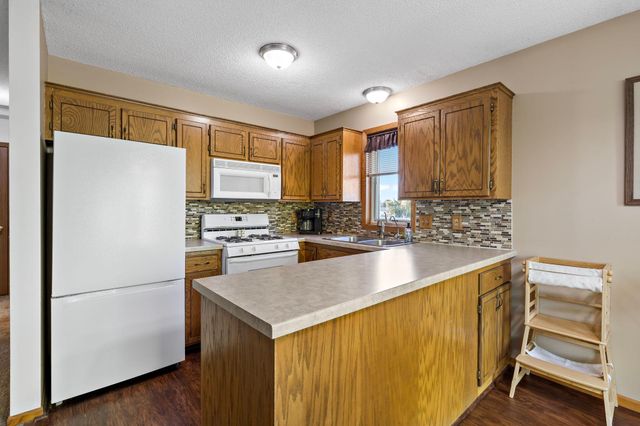 13634 Alabama Avenue S, Savage, MN 55378