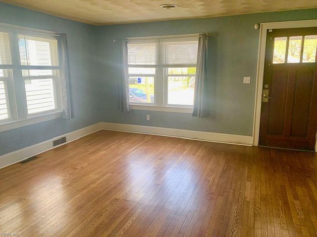 1807 Arlington AVE, Norfolk, VA 23523