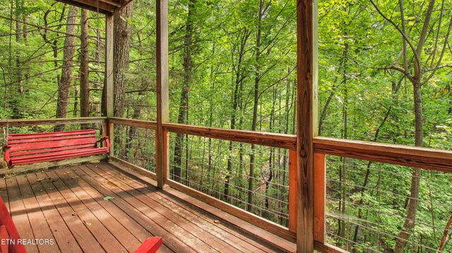 1732 Silver Poplar Lane, Sevierville, TN 37876