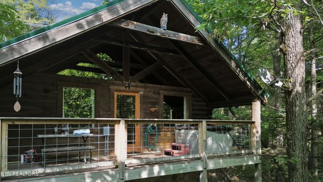 1732 Silver Poplar Lane, Sevierville, TN 37876