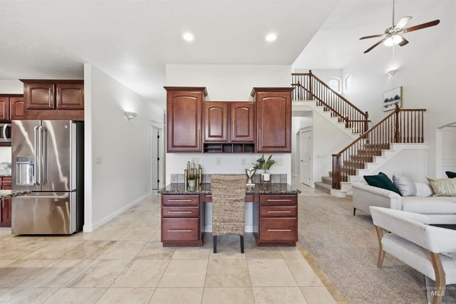 1207 W Colchester Drive, Eagle, ID 83616