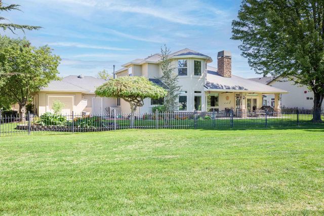 1207 W Colchester Drive, Eagle, ID 83616