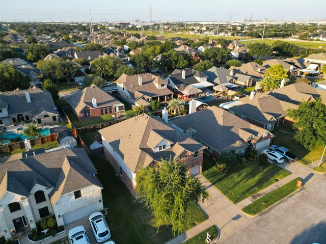 1806 N Everglades, Deer Park, TX 77536