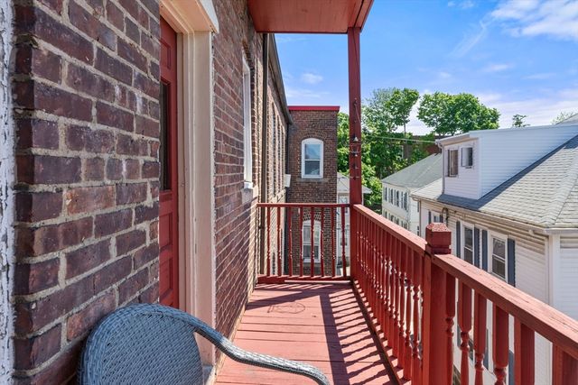 16 Leavitt Street 3, Salem, MA 01970