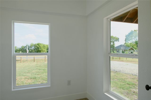 4401 Elementary Drive, Southmayd, TX 76268