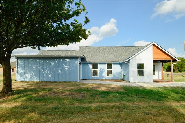 4401 Elementary Drive, Southmayd, TX 76268