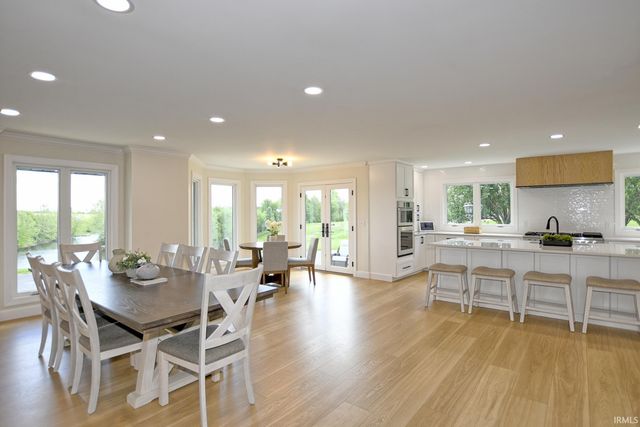 6700 Vann Road, Newburgh, IN 47630