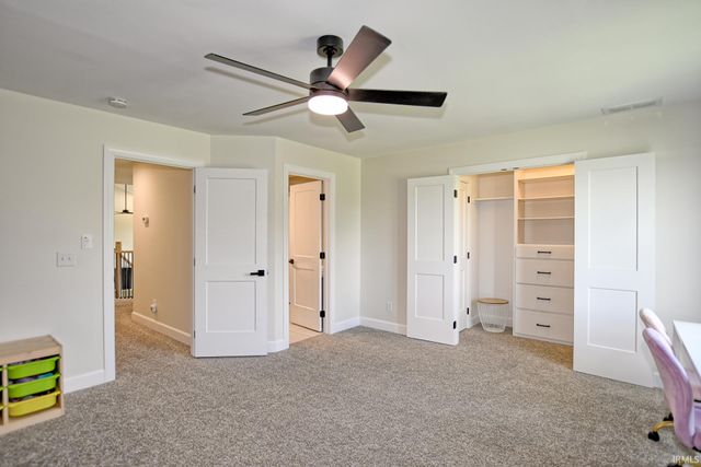 6700 Vann Road, Newburgh, IN 47630