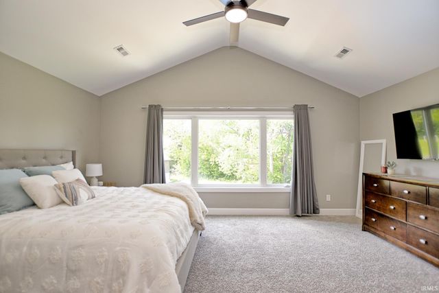 6700 Vann Road, Newburgh, IN 47630