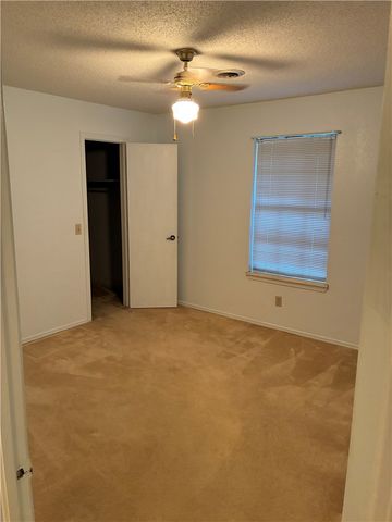 3201 Westmoreland Avenue, Springdale, AR 72762