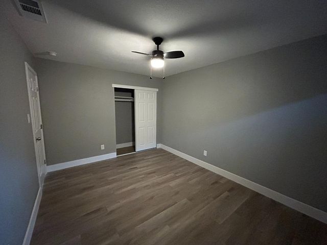 6101 Coyle Ave, Carmichael, CA 95608
