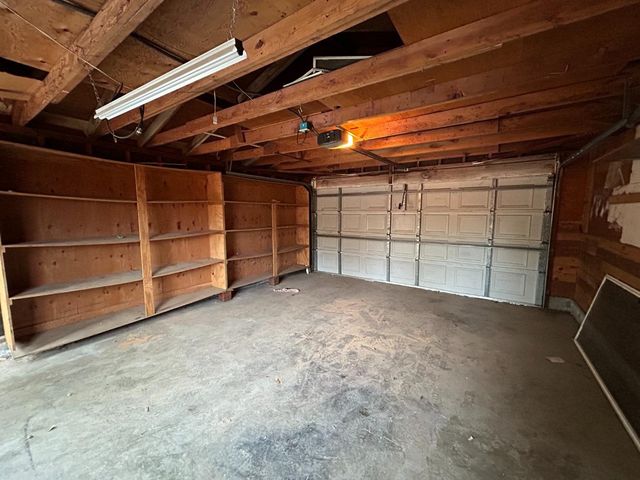 6101 Coyle Ave, Carmichael, CA 95608