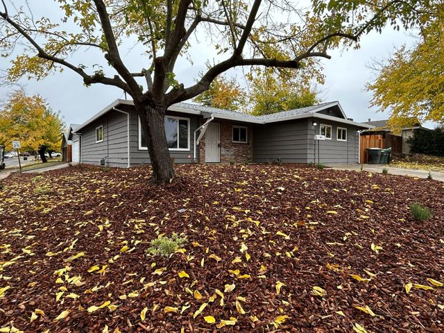 6101 Coyle Ave, Carmichael, CA 95608