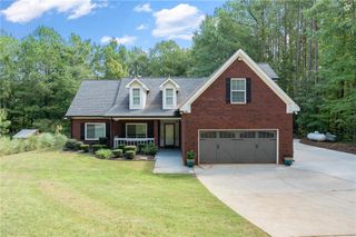 795 Jackson Lake Road, Jackson, GA 30233
