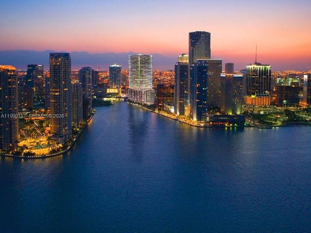 200 BISCAYNE BLVD WY 4512, Miami, FL 33131