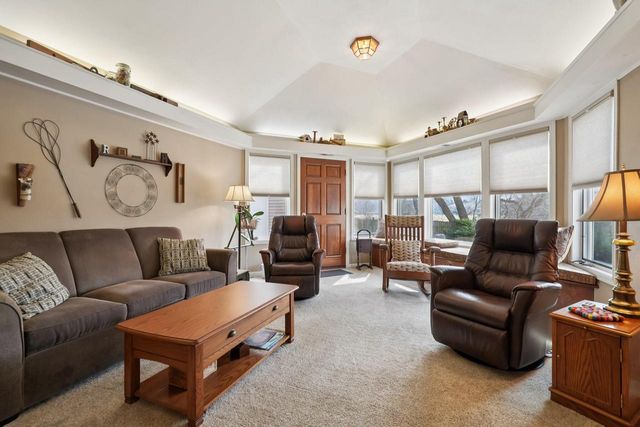 1601 E Menlo BOULEVARD, Shorewood, WI 53211