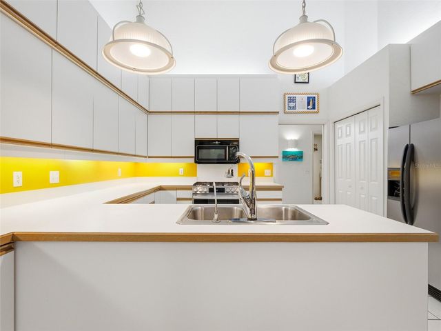 935 CROOKED WOOD COURT, New Smyrna Beach, FL 32168