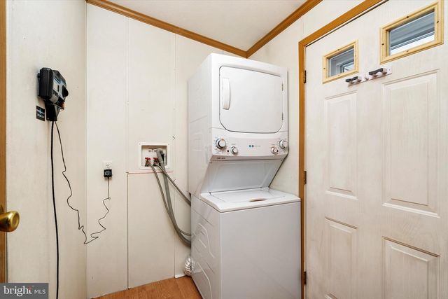 405 MAPLEHURST CT, Manchester Township, NJ 08759
