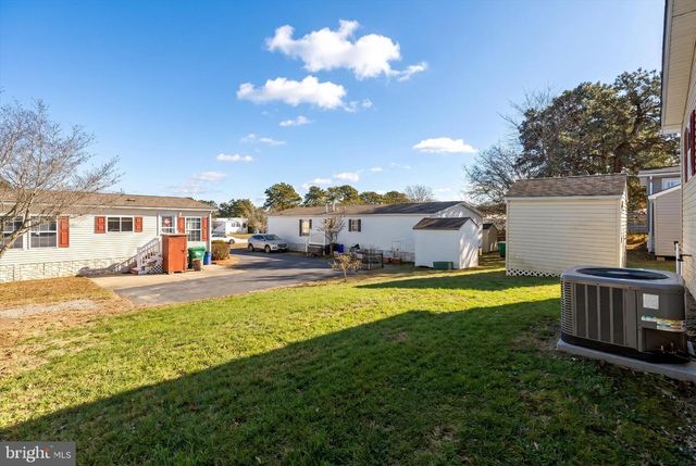 405 MAPLEHURST CT, Manchester Township, NJ 08759