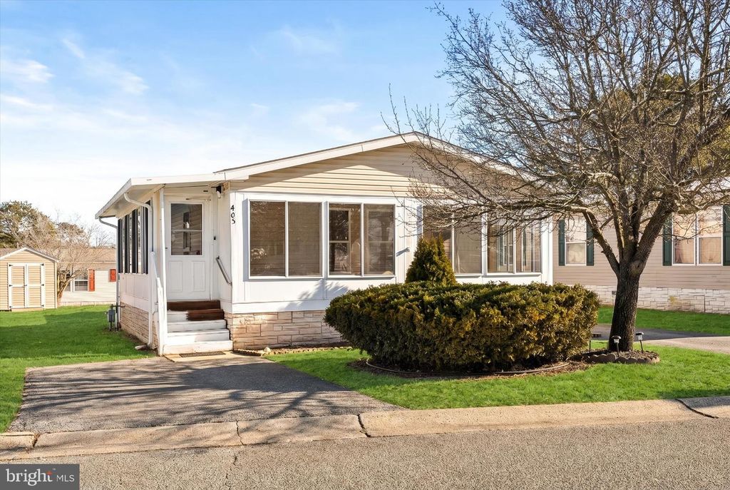 405 MAPLEHURST CT, Manchester Township, NJ 08759