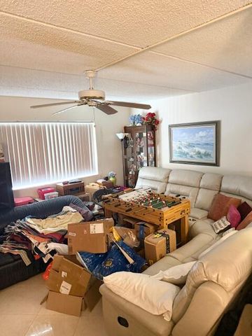 3100 Springdale Boulevard 212, Palm Springs, FL 33461