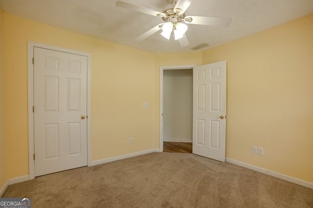 160 Vinnys Way Alley, Covington, GA 30014