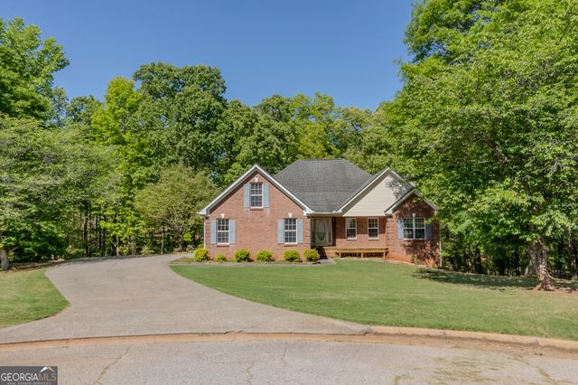 160 Vinnys Way Alley, Covington, GA 30014