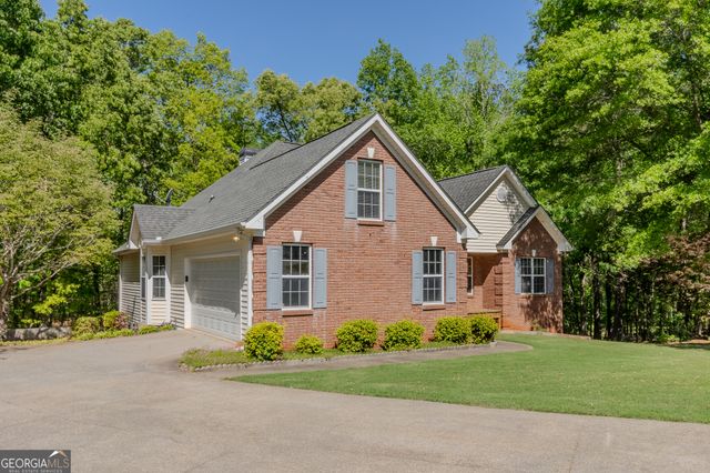 160 Vinnys Way Alley, Covington, GA 30014