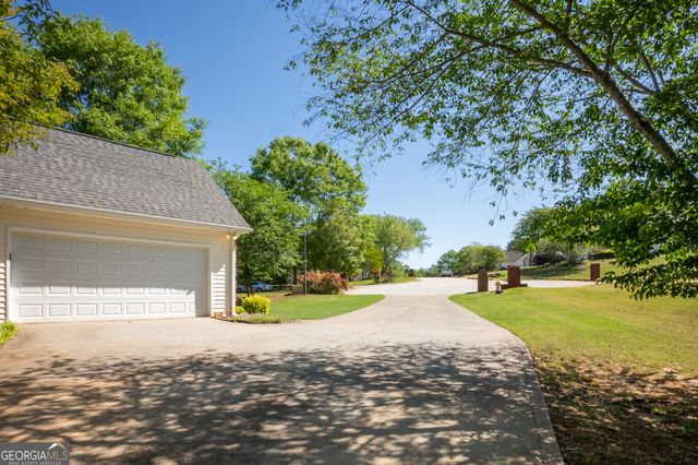 160 Vinnys Way Alley, Covington, GA 30014