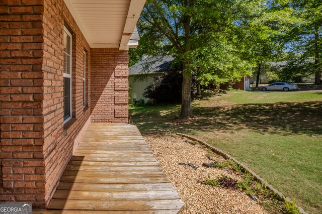 160 Vinnys Way Alley, Covington, GA 30014