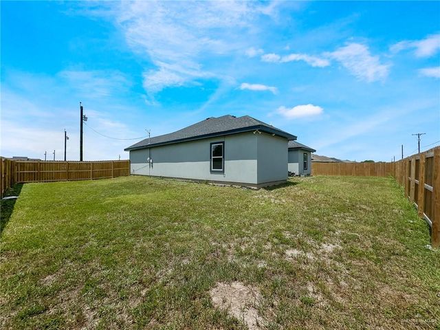 32797 Jorge Street, Los Fresnos, TX 78566
