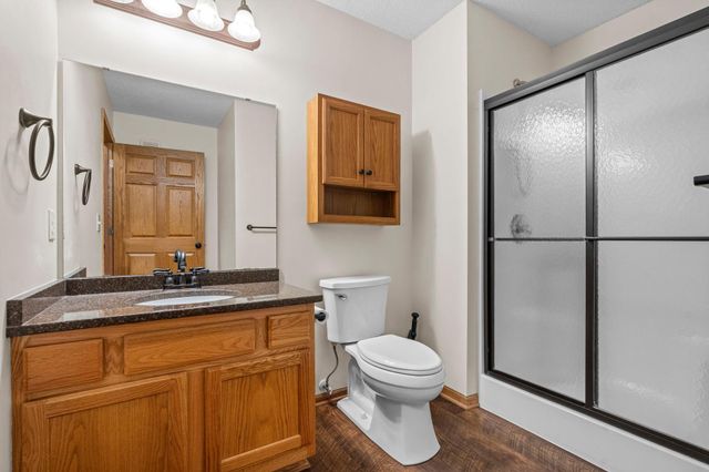 2003 10th Avenue W, Shakopee, MN 55379