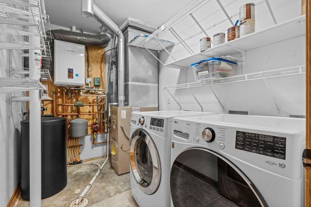 2003 10th Avenue W, Shakopee, MN 55379