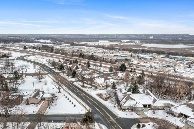 2003 10th Avenue W, Shakopee, MN 55379