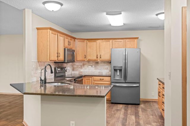 2003 10th Avenue W, Shakopee, MN 55379