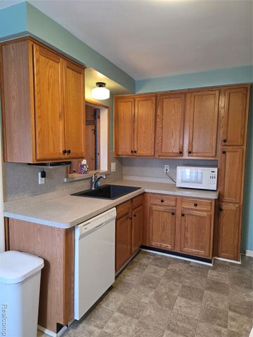 1467 23rd Street, Wyandotte, MI 48192