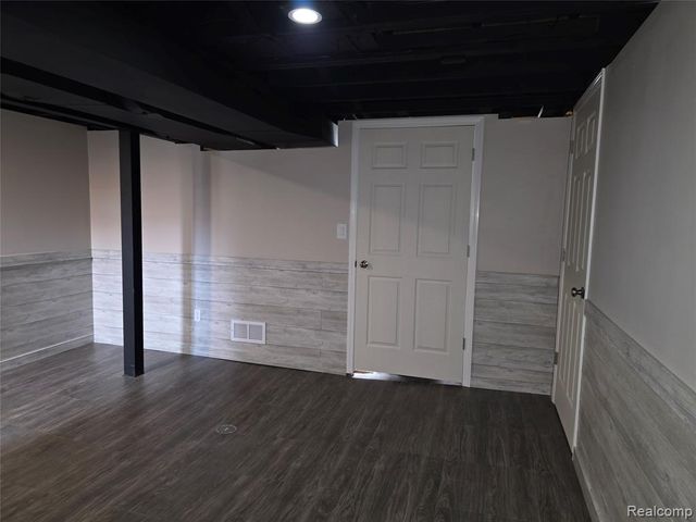 1467 23rd Street, Wyandotte, MI 48192