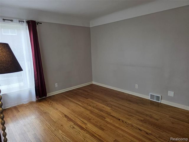 1467 23rd Street, Wyandotte, MI 48192