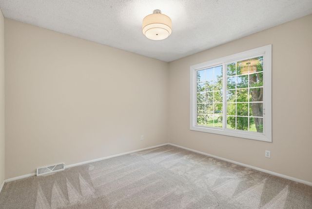 10515 Old County Road 15, Plymouth, MN 55441