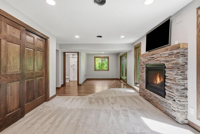 10515 Old County Road 15, Plymouth, MN 55441